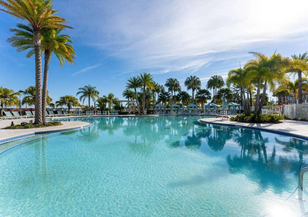 Stunning Rare Lake Front 7Br Holiday Home - Sleeps 14 - Pool, Hot Tub, & Games! Orlando Extérieur photo