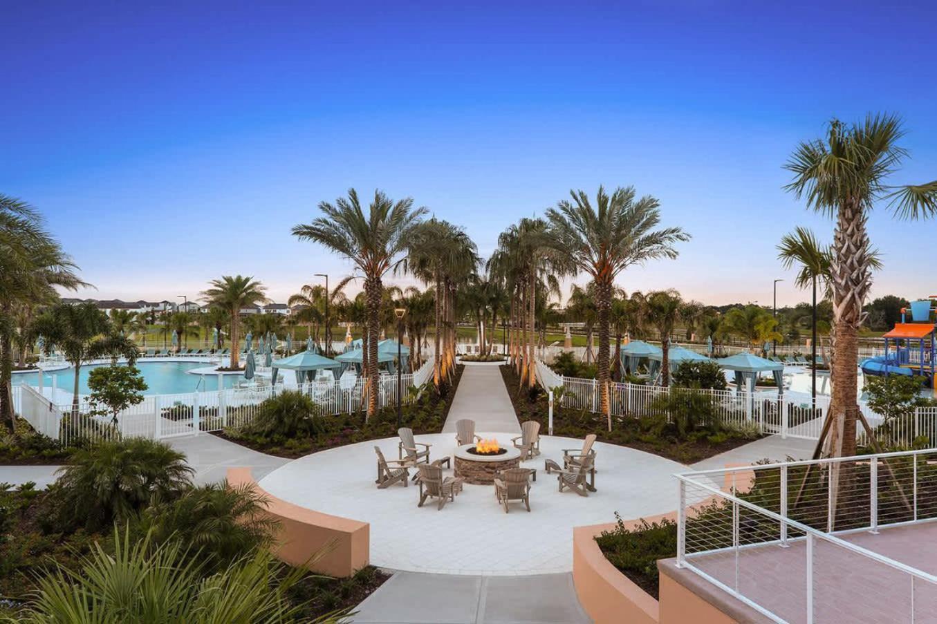 Stunning Rare Lake Front 7Br Holiday Home - Sleeps 14 - Pool, Hot Tub, & Games! Orlando Extérieur photo